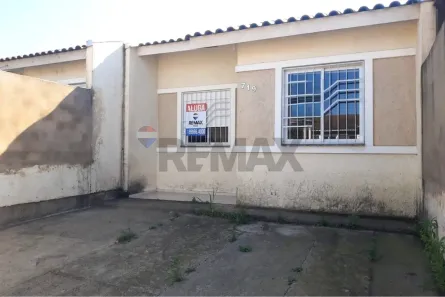 Casa com 2 Quartos para alugar, 44m² no Chácara das Rosas, Cachoeirinha