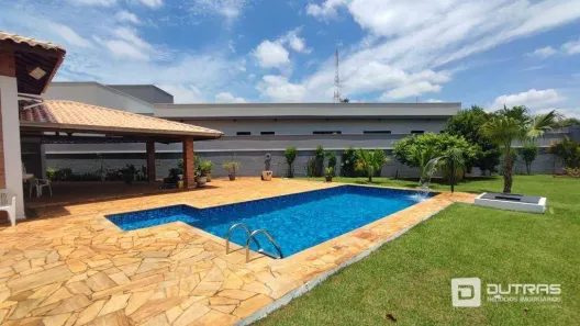 Casa de Condomínio com 3 Quartos para alugar, 380m² no Chicó, Piracicaba