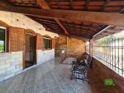 Casa com 2 Quartos à venda, 360m² no Petrolândia, Contagem