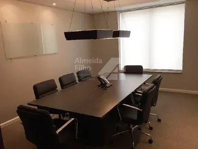 Sala Comercial com 1 Quarto para alugar, 180m² no Vila Nova Conceição, São Paulo