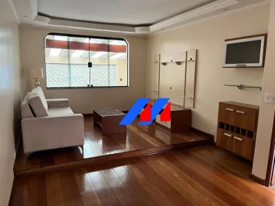 Sobrado com 3 Quartos para alugar, 187m² no Vila Valparaíso, Santo André