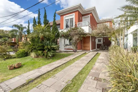 Casa de Condomínio com 3 Quartos à venda, 220m² no Belém Novo, Porto Alegre