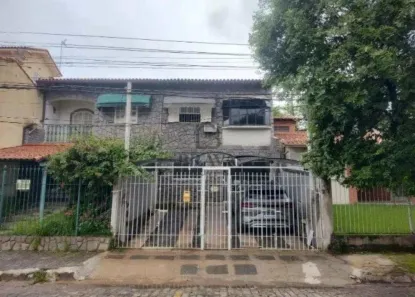 Casa com 3 Quartos à venda, 200m² no Vila Mury, Volta Redonda