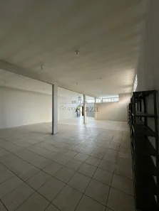 Ponto Comercial para alugar, 250m² no Jardim Satélite, São José dos Campos