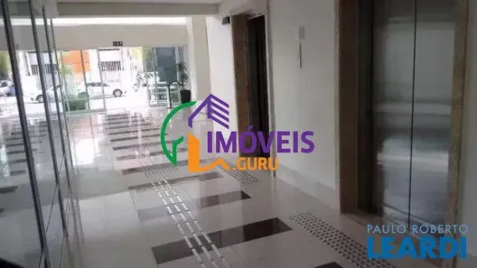 Sala Comercial à venda, 35m² no Santo Amaro, São Paulo