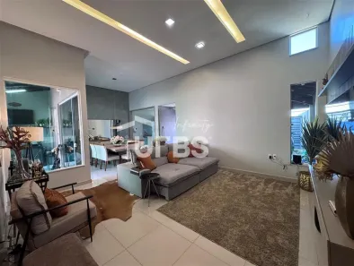 Casa com 3 Quartos à venda, 150m² no Laranjeiras, Uberlândia