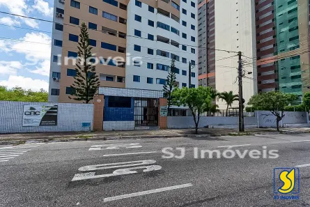 Apartamento com 3 Quartos para alugar, 80m² no Salinas, Fortaleza