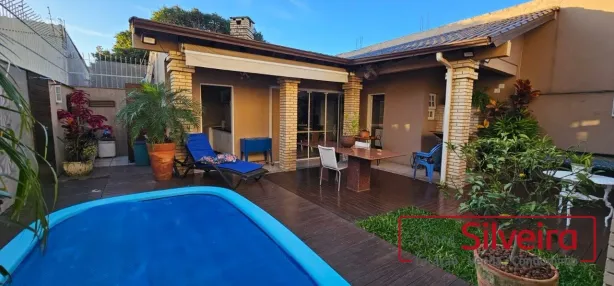 Casa com 3 Quartos para alugar, 320m² no Cavalhada, Porto Alegre