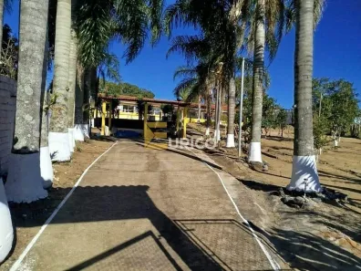 Fazenda/Sítio com 3 Quartos à venda, 300m² no Carafá, Votorantim