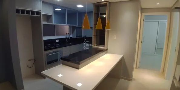 Apartamento com 2 Quartos para alugar, 60m² no De Zorzi, Caxias do Sul