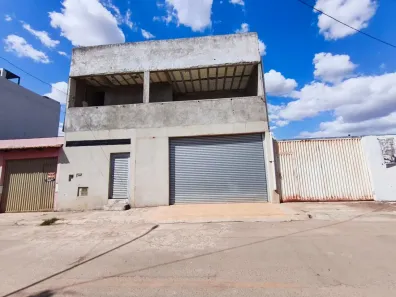 Sobrado com 2 Quartos à venda, 200m² no Arapoanga, Brasília