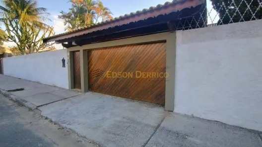 Ponto Comercial com 4 Quartos para alugar, 529m² no Vila Bourghese, Pindamonhangaba