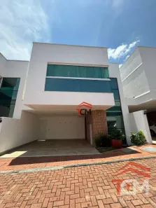 Sobrado com 3 Quartos à venda, 155m² no Jardim Vitória, Goiânia