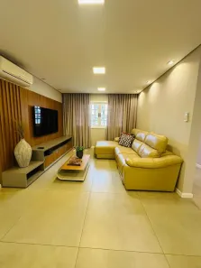 Casa de Condomínio com 3 Quartos para alugar, 300m² no Vila Aviação, Bauru