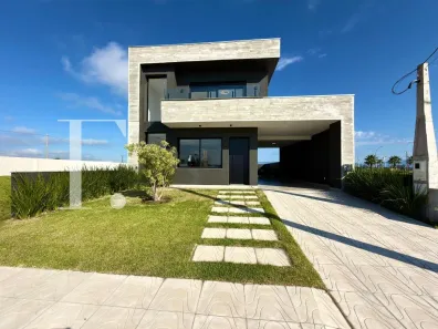 Sobrado com 4 Quartos à venda, 230m² no , Xangri-Lá