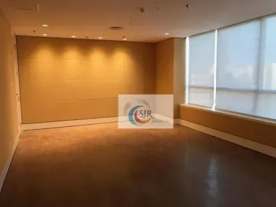 Sala Comercial para alugar, 390m² no Vila Olímpia, São Paulo