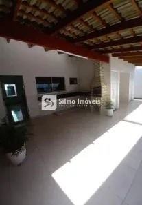 Casa com 3 Quartos à venda, 230m² no Presidente Roosevelt, Uberlândia