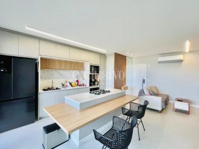 Apartamento com 2 Quartos à venda, 87m² no Coqueiros, Florianópolis