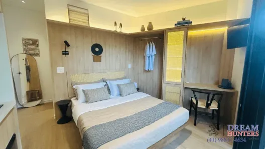 Apartamento com 1 Quarto à venda, 20m² no Água Verde, Curitiba