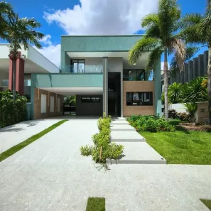 Casa com 4 Quartos à venda, 288m² no Centro, Eusébio