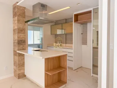Apartamento com 2 Quartos à venda, 82m² no Coqueiros, Florianópolis