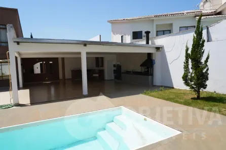 Casa com 4 Quartos para alugar, 400m² no Morada da Colina, Uberlândia