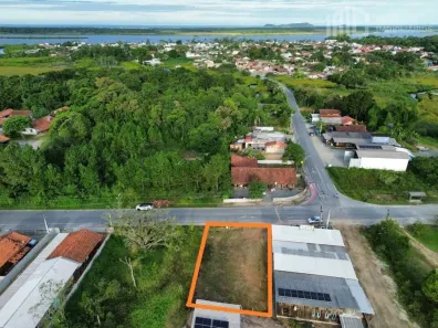 Lote/Terreno à venda, 320m² no Pinheiros, Balneário Barra do Sul