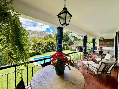 Casa de Condomínio com 5 Quartos à venda, 600m² no Itaipava, Petrópolis