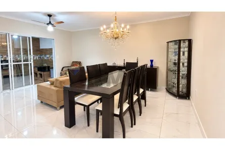 Casa com 3 Quartos à venda, 139m² no Presidente Dutra, Ribeirão Preto