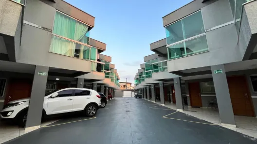 Casa de Condomínio com 2 Quartos à venda, 73m² no Sítio do Campo, Praia Grande