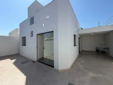 Casa com 2 Quartos à venda, 45m² no Acácias, Montes Claros