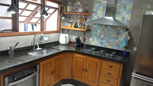 Casa com 3 Quartos à venda, 175m² no Parque São George, Cotia