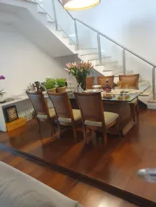 Sobrado com 3 Quartos para alugar, 220m² no Jardim Bonfiglioli, São Paulo