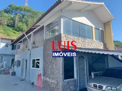 Casa com 4 Quartos à venda, 570m² no Piratininga, Niterói