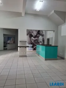 Ponto Comercial para alugar, 210m² no Siciliano, São Paulo
