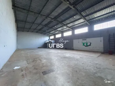 Galpão/Depósito/Armazém para alugar, 275m² no Setor Araguaia, Aparecida de Goiânia
