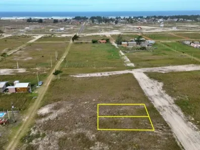 Lote/Terreno à venda, 250m² no , Arroio do Silva