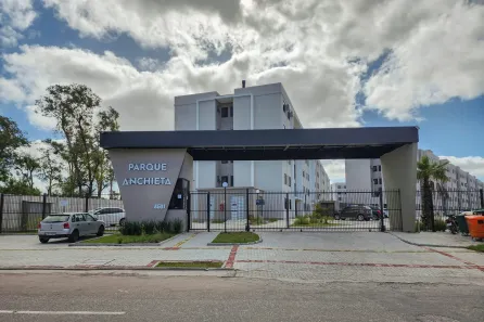 Apartamento com 2 Quartos para alugar, 55m² no Centro, Pelotas