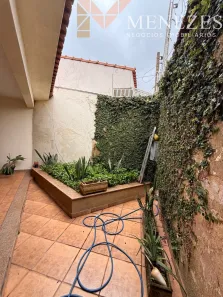 Casa com 4 Quartos à venda, 226m² no Parque Residencial Nova Franca, Franca