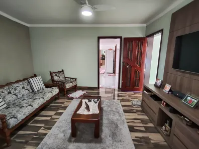 Casa com 3 Quartos à venda, 190m² no Parque Residencial Vila União, Campinas