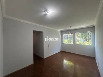 Apartamento com 3 Quartos para alugar, 69m² no Alto Umuarama, Uberlândia