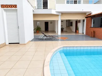 Casa com 5 Quartos para alugar, 395m² no Santa Cruz, Cuiabá
