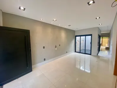Casa de Condomínio com 3 Quartos à venda, 125m² no , Cuiabá
