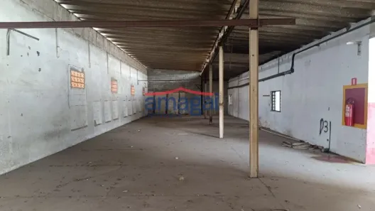 Galpão/Depósito/Armazém para alugar, 225m² no Jardim Santa Maria, Jacareí