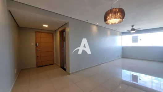 Apartamento com 3 Quartos para alugar, 86m² no Segismundo Pereira, Uberlândia