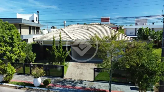 Casa com 3 Quartos à venda, 200m² no Cachoeira do Bom Jesus, Florianópolis