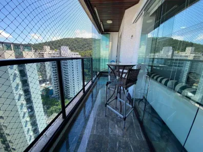 Apartamento com 2 Quartos à venda, 65m² no Pitangueiras, Guarujá