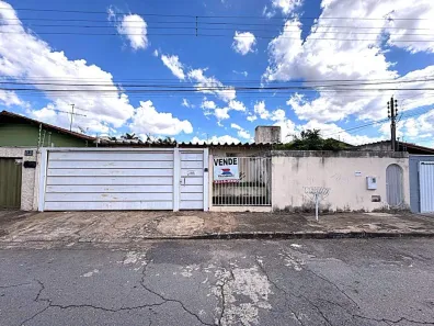 Casa com 3 Quartos à venda, 288m² no Setor Coimbra, Goiânia