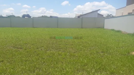 Lote/Terreno à venda, 250m² no Centro, Saltinho