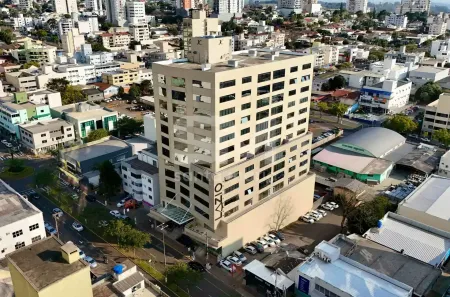 Sala Comercial para alugar, 81m² no Centro, Chapecó